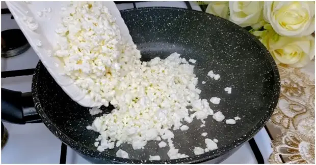 Так творог вы еще не готовили: 2 оригинальных рецепта с жареным творогом