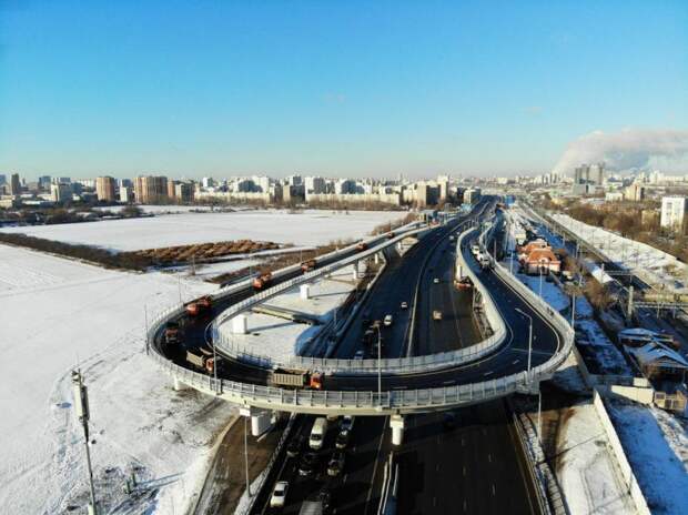 Дорога. Транспорт. Фото из архива