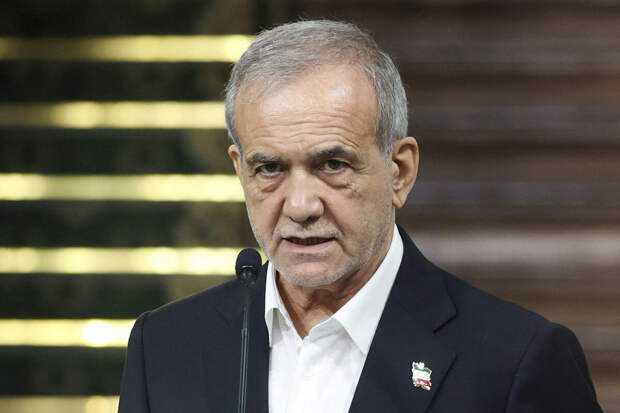 Пезешкиан обвинил Трампа, Нетаньяху и Европу в разжигании протестов в Иране