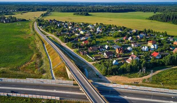 Гаман: Москвичи приобрели у города почти 100 земельных участков для строительства частных домов с начала года