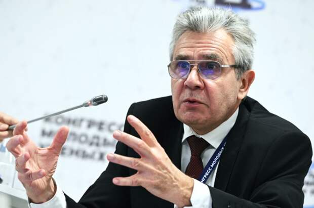Глава РАН Сергеев заявил, что ученые ощущают несправедливость из-за своих зарплат