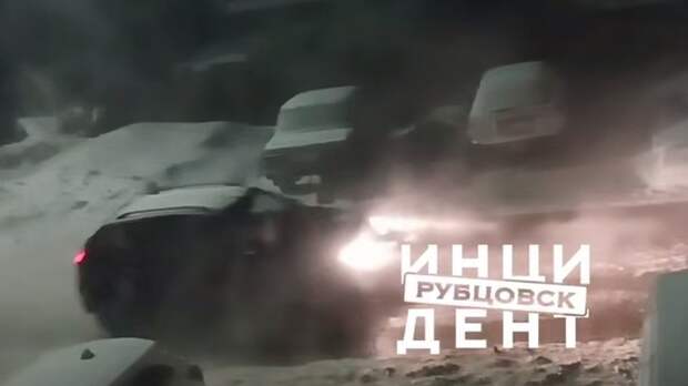 В Рубцовске произошла очередная коммунальная авария на теплосетях