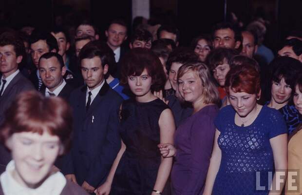 Как жила советская молодёжь в 1967 году. Снимал американский фотограф Билл Эппридж 7