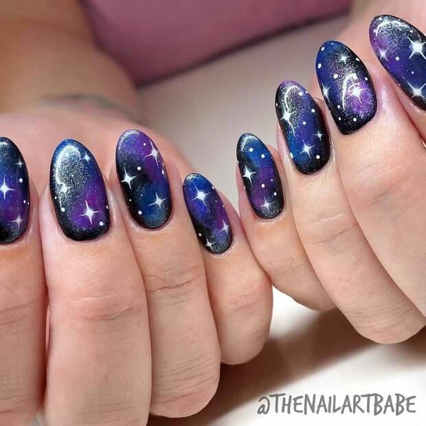 Маникюр с дизайном Кошачий глаз