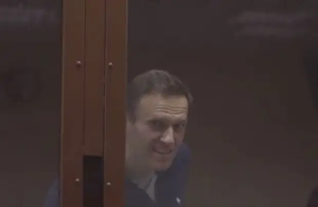 Как изменится жизнь за решеткой у Навального, после того, как его признали «склонным к побегу»