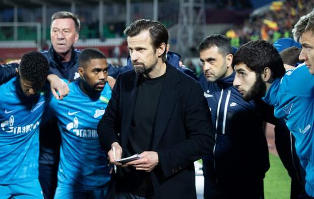 «Зенит» оштрафован на 50 тысяч рублей за игнорирование игроками микст-зоны