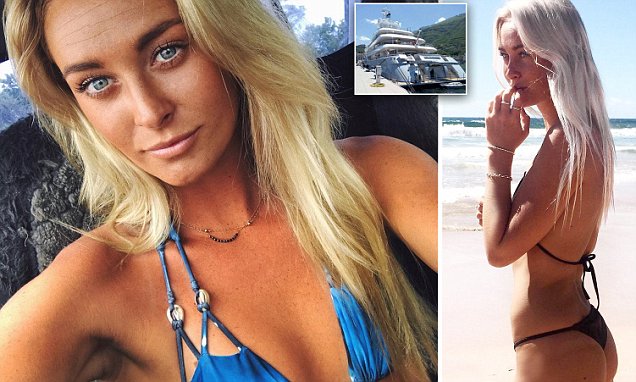 https://i.dailymail.co.uk/i/newpix/2018/09/04/11/4FAF6C9700000578-0-image-a-2_1536058621489.jpg