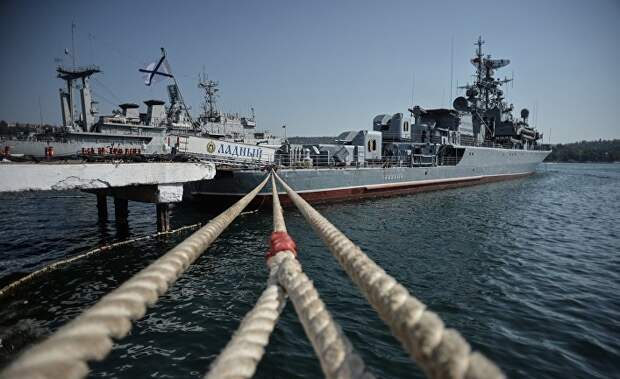 Военно-морская база Черноморского флота РФ в Севастополе Военно-морская база Черноморского флота РФ в Севастополе