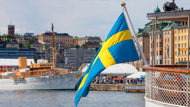 Захарова: ответственность за закрытие генконсульств в РФ и Швеции лежит на Стокгольме