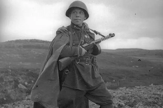 Один в поле воин: как красноармейцы в одиночку уничтожили больше сотни немцев за один бой?