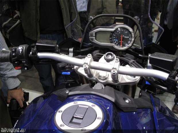 Туристический эндуро Triumph Tiger Explorer 2012