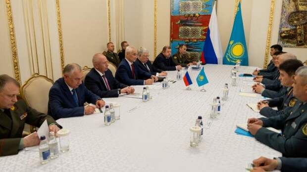 Казахстан оказался перед выбором: Белоусов потребовал от Астаны окончательно определиться. Путь "союзников" не очевиден