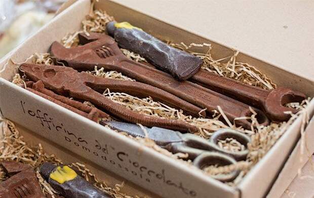 chocolate-art-sculptures-310__605_result