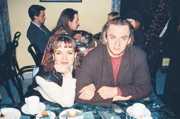 С Александром Яцко Елена прожила в браке больше 20 лет. Сейчас сердце актрисы свободно С Александром Яцко Елена прожила в браке больше 20 лет. Сейчас сердце актрисы свободно