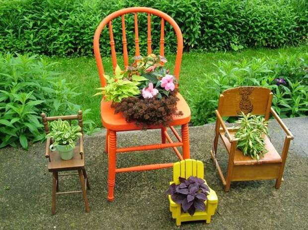 30 Fascinating Low Budget DIY Garden Pots
