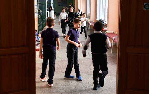 Раскрыты первые итоги эксперимента с оценками за поведение в российских школах