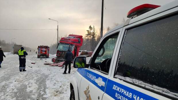 На Пермском тракте случилось пять ДТП. Движение в сторону Екатеринбурга перекрыто