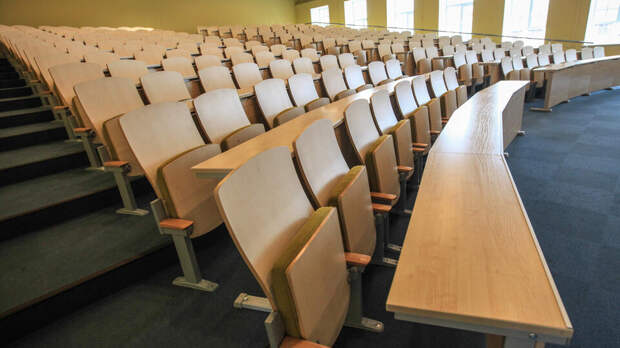 Кураторов проукраинской секты уволили из вузов в Санкт-Петербурге