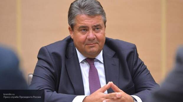 Глава МИД Германии заявил, что в Донбассе должны быть вооруженные миротворцы 