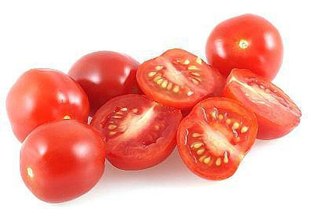 http://lpblog.ru/wp-content/uploads/2013/04/cherry_tomato_halfs_01.jpg