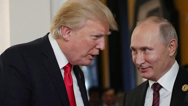 Президент РФ Владимир Путин и президент США Дональд Трамп. Архивное фото Президент РФ Владимир Путин и президент США Дональд Трамп. Архивное фото
