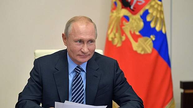 Ушаков: Путин в Саудовской Аравии обсудит сотрудничество в области энергетики