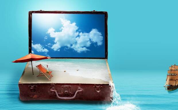 Fantasy, Travel, Vacations, Luggage, Sea, Beach