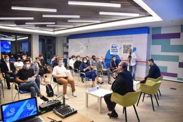 Петр Толстой оценил предложения молодежных организаций Москвы в Народную программу «Единой России». Автор фото: Ольга Крылова