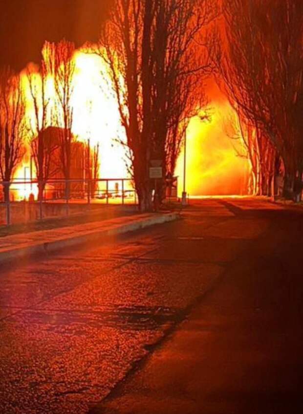 🇷🇺💥🇺🇦Армия России парализовала «морской узел» в городе Черноморске Одесской