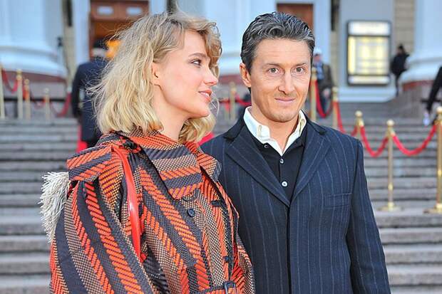 Муж певицы Глюкозы задолжал государству почти 15 млн рублей