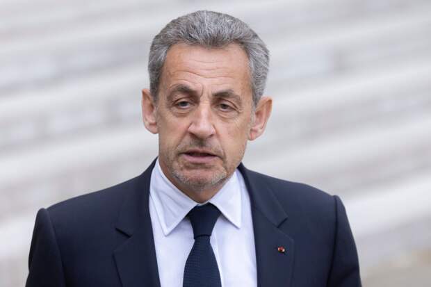 Обвинение потребовало приговорить Саркози к трем годам по делу о прослушке