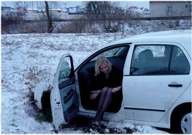 28 веселых фото о том, что может женщина за рулем