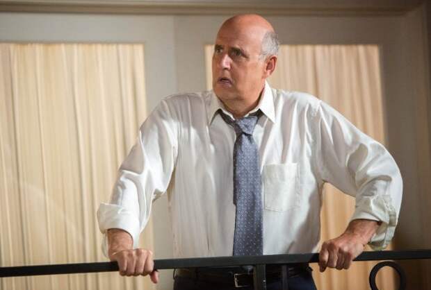 Jeffrey Tambor as George Bluth
