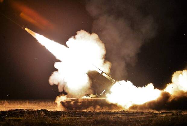 Удар «Солнцепека» по позициям ВСУ у границы России попал на видео