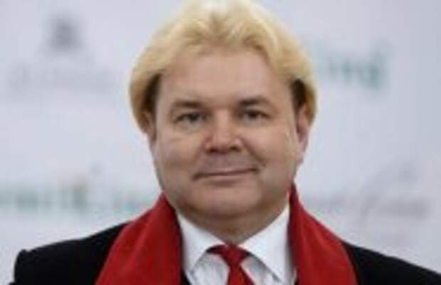 Шоу-бизнес: Грозился убить жену и отказывался содержать дочь, а в 63 женился на церковнице: Как Андрис Лиепа скопировал судьбу отца-изменщика