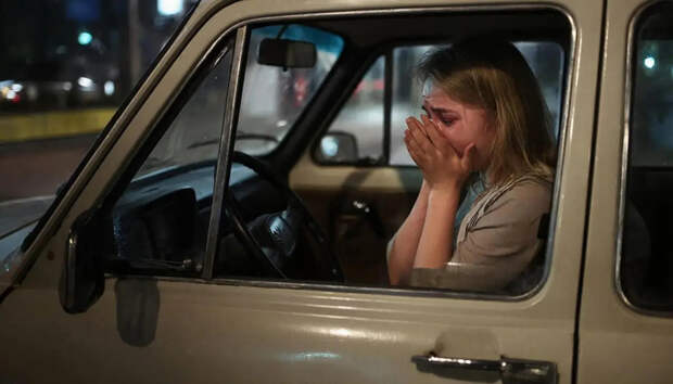 Актриса Шалаева, ставшая таксисткой во Франции, решилась рассказать о "демократии" по-европейски