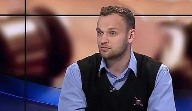 Политический аналитик Москалюк: Зеленский попал в ловушку популиста Политический аналитик Москалюк: Зеленский попал в ловушку популиста