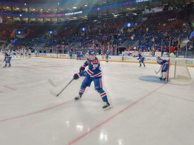 Хоккеист Демидов стал единоличным лидером гонки бомбардиров среди новичков НХЛ