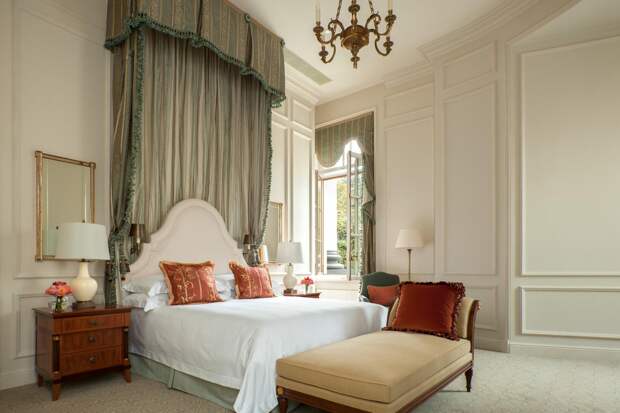 Four Seasons Hotel Lion Palace St. Petersburg