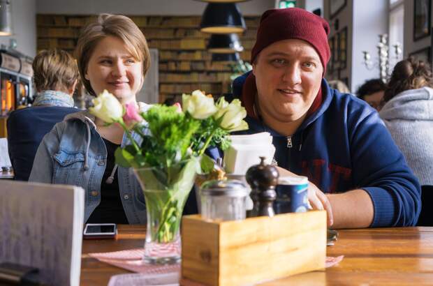 Вдова Романа Попова впервые заговорила о последнем сериале мужа