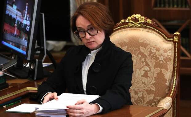 Эльвира Набиуллина у Путина