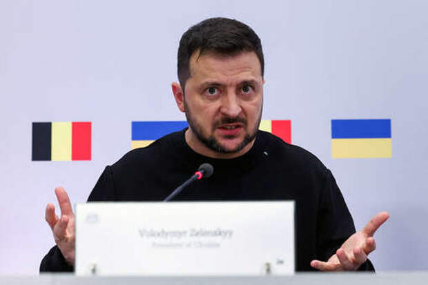 Зеленский заявил о масштабной атаке ВС РФ и призвал к болезненным санкциям