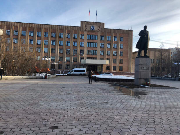 Сторонники Навального в ЯНАО провалили заявленный митинг