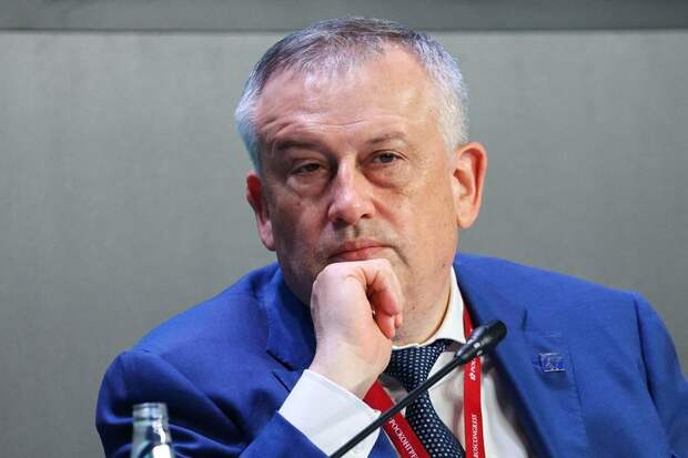 Дрозденко опроверг информацию о повреждении нефтепровода в Приморске