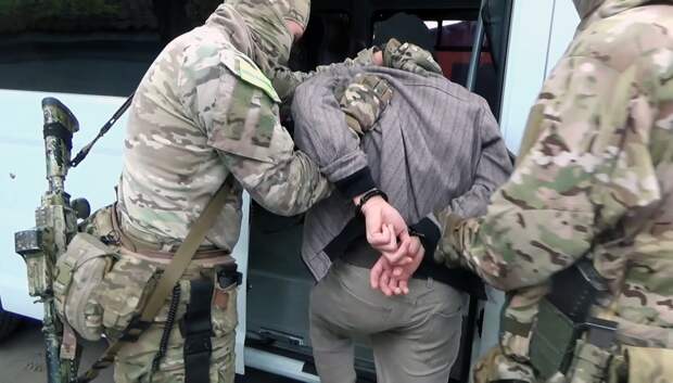 ФСБ задержала шпионившего на Украину жителя Крыма