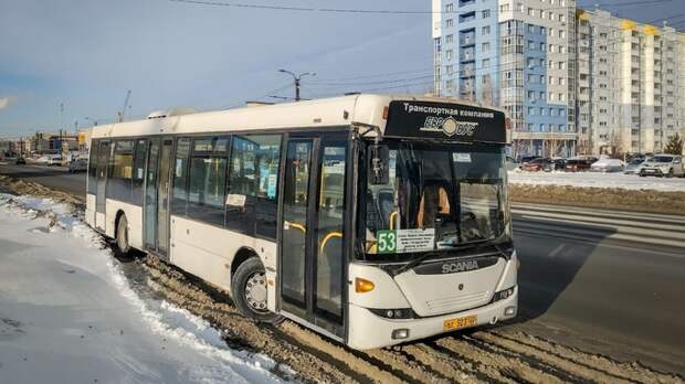 Проезд в общественном транспорте Барнаула может резко подорожать на 10-15 рублей