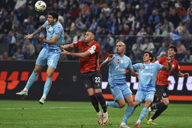 Журналист Орлов: целью "Зенита" является игра в Лиге чемпионов