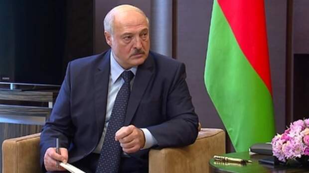 Лукашенко нанёс по Польше "инфернальный" удар