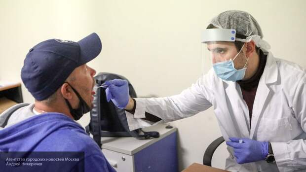Российские медики сообщили о 6360 новых случаях коронавируса в Москве