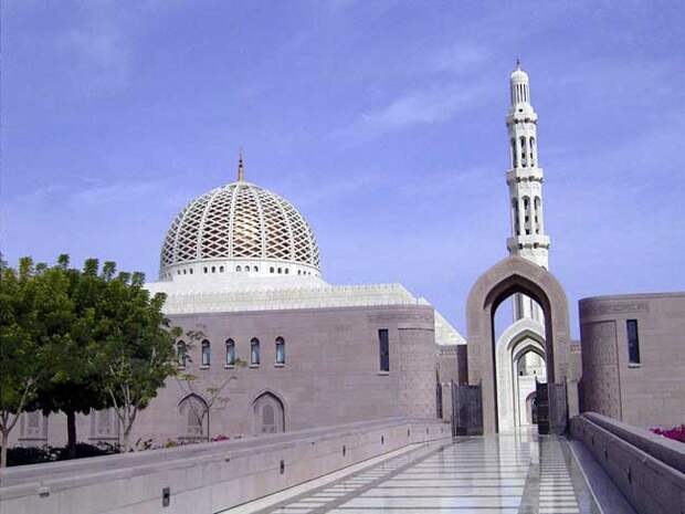 muscat sightseeing